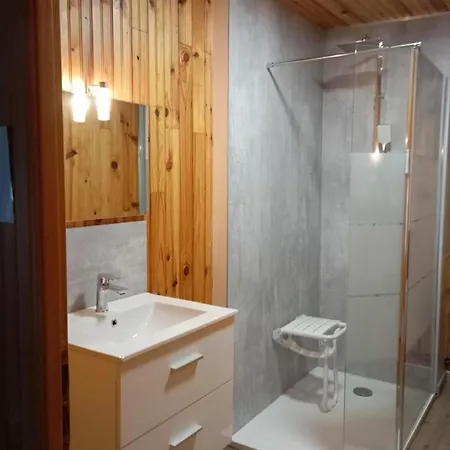 Le Moulin Neuf - L'aubepine Holiday home *