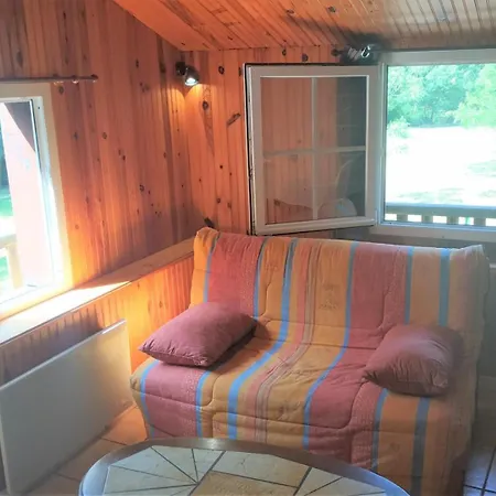 Le Moulin Neuf - L'aubepine * Chalandray