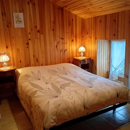 Semesterbostad Le Moulin Neuf - L'aubepine